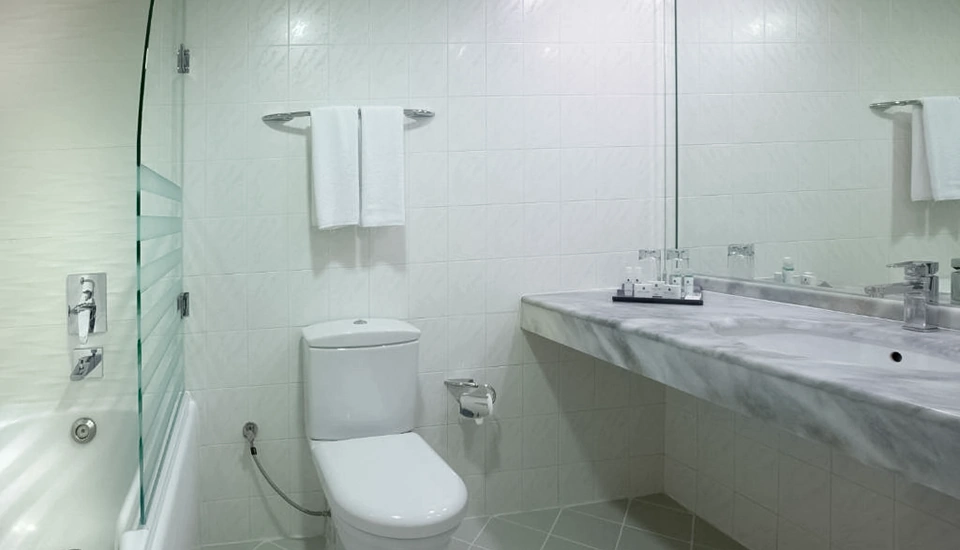 هتل گرند بلو اسکای اینترنشنال کوش آداسی